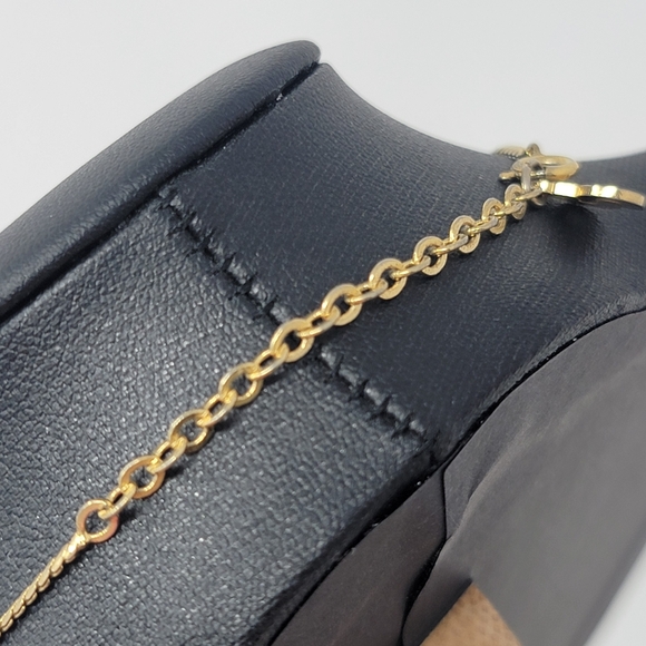 CHRISTIAN DIOR CD Logo Gold Tone Pendant Necklace - Picture 10 of 10